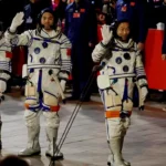 Ketiga Astronot China Berhasil Mendarat di Stasiun Luar Angkasa Tiangong